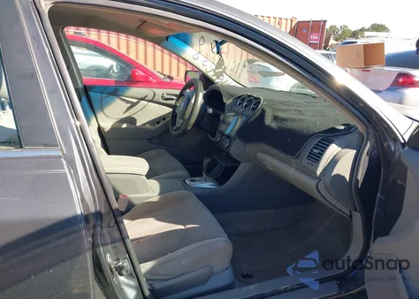 2010 Nissan Altima 2.5 z USA, uszkodzony, nr VIN 1N4AL2AP4AN406019